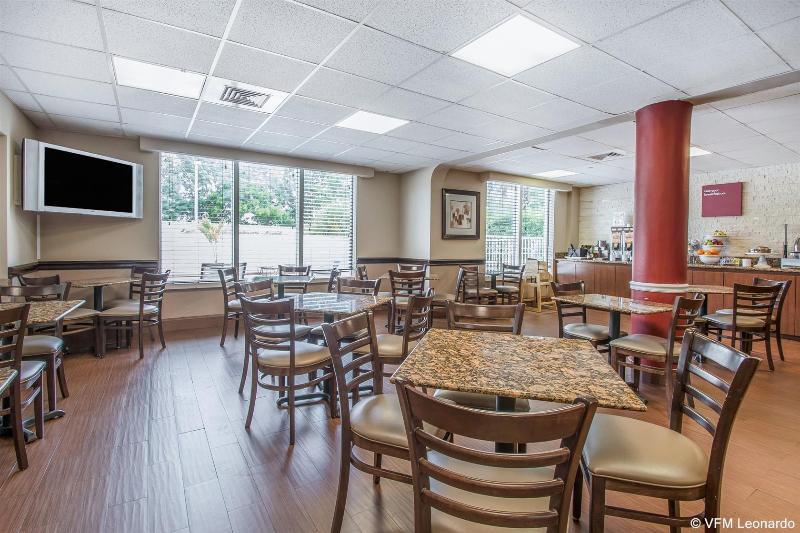 Mainstay Suites Sawgrass Tamarac Exterior photo